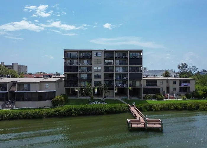 Sea Club #18 - Floridays * Clearwater Beach